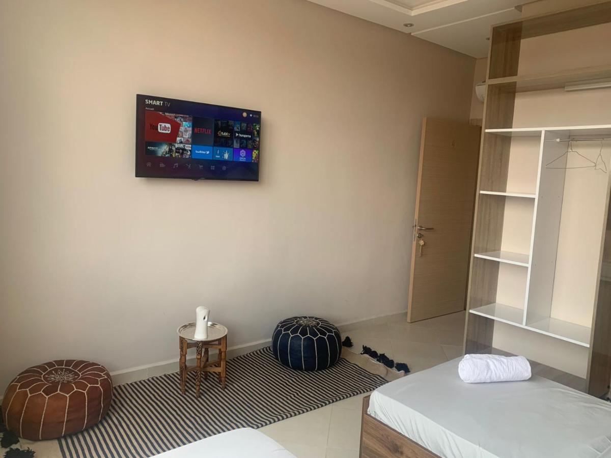 Riad L'Aeroport El Makina Kültér fotó